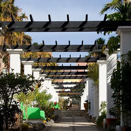 Esquinzo Y Monte Del Mar