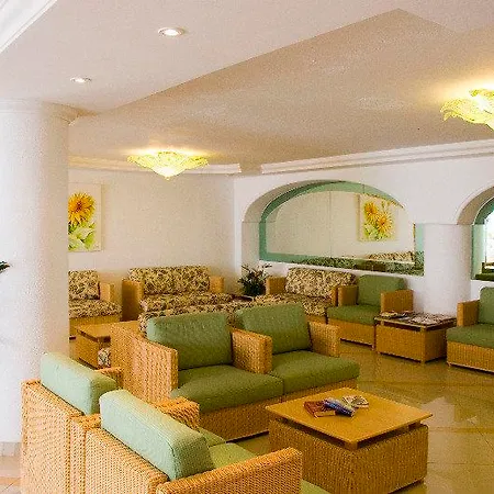 Esquinzo Y Monte Del Mar Playa De Esquinzo