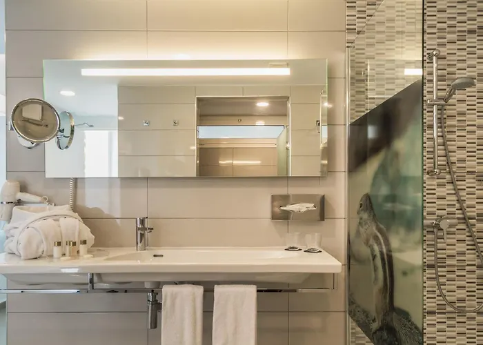 Esquinzo Y Monte Del Mar Apartmanhotel Playa De Esquinzo