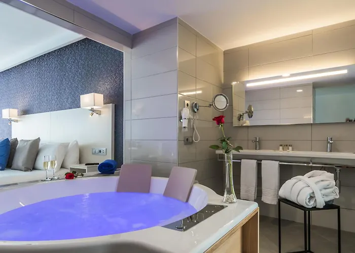 Aparthotel Esquinzo Y Monte Del Mar Playa De Esquinzo