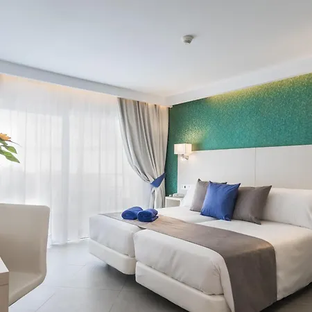 Esquinzo Y Monte Del Mar 3*