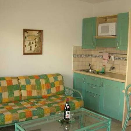 Esquinzo Y Monte Del Mar Apartament 3*