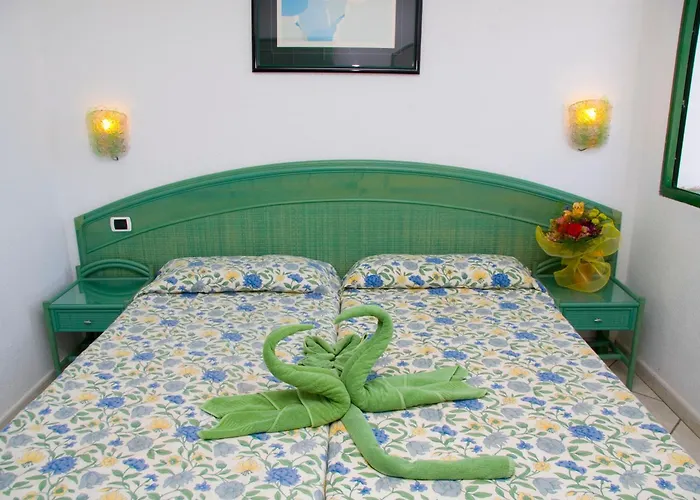 埃斯金索滨海山庄公寓式酒店 3* Playa De Esquinzo