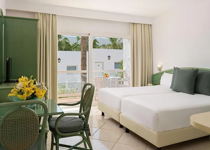 埃斯金索滨海山庄公寓式酒店