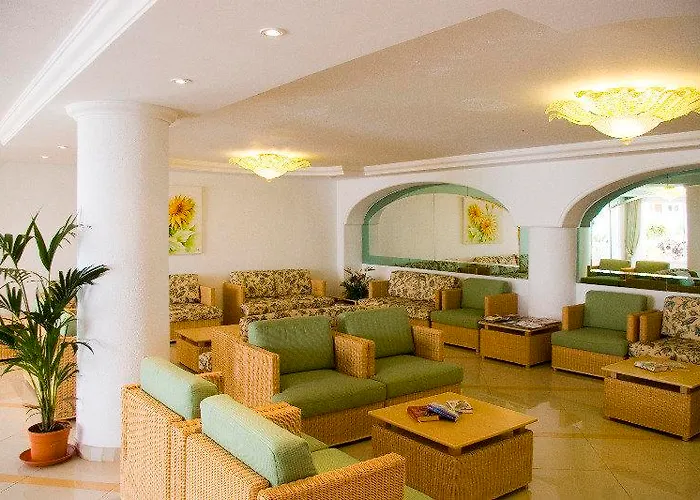 埃斯金索滨海山庄公寓式酒店 Playa De Esquinzo