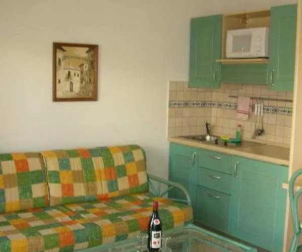 Esquinzo Y Monte Del Mar Ξενοδοχείο με διαμερίσματα 3*