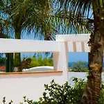 Esquinzo Y Monte Del Mar Lejlighedshotel 3*